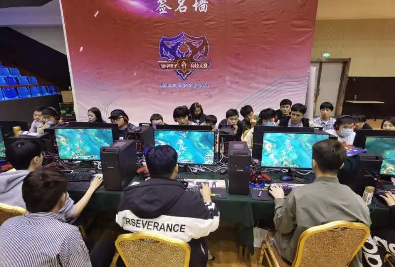 连续打入两 连续打入两