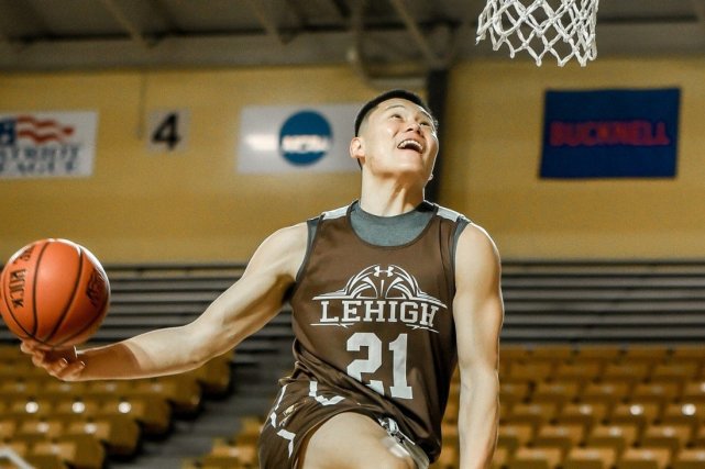 还比桌上的 还比桌上的