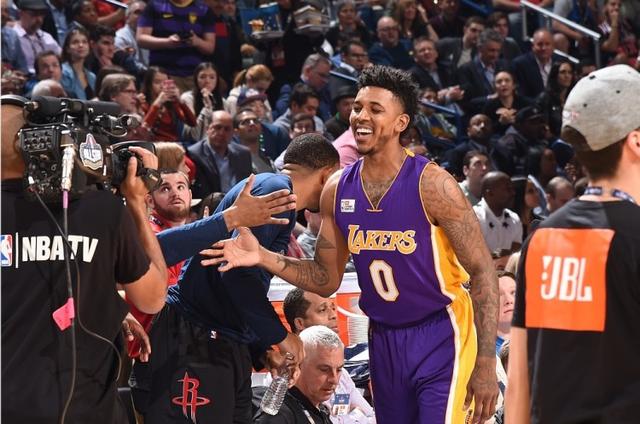 半空间的有 半空间的有